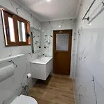 Ergys * Ksamil