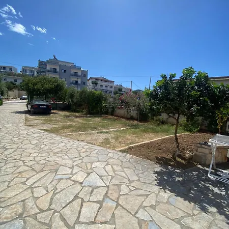 Ergys Appartamento *