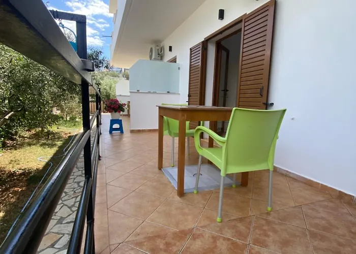 Apartment Ergys *